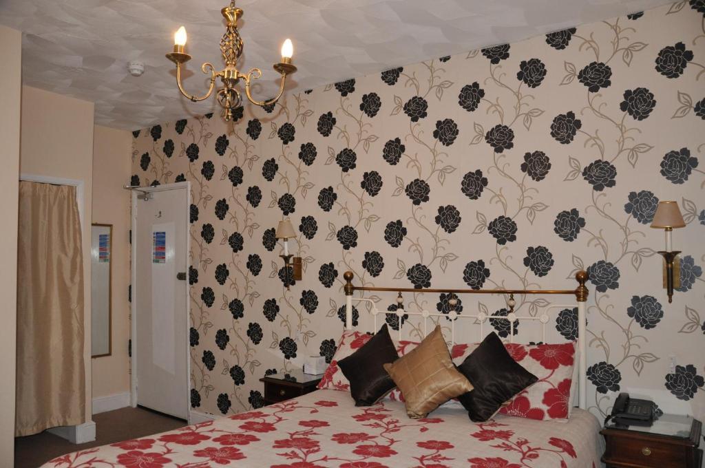 Adelaide House Hotel Luton  Quarto foto